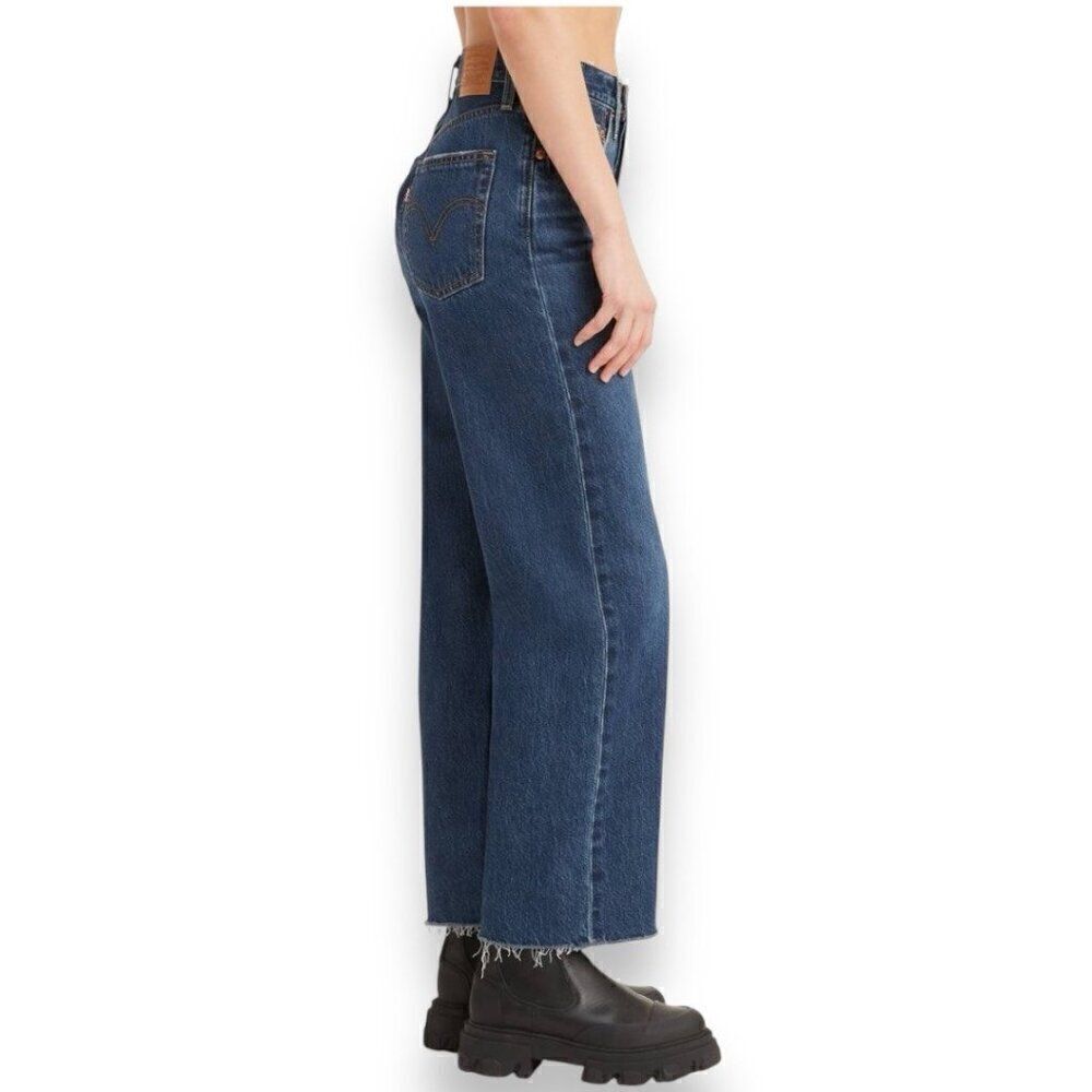 Levi’s Ribcage Straight Ankle Jeans Size 26